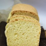 chleb-z-maki-kukurydzianej-przepis-domowy