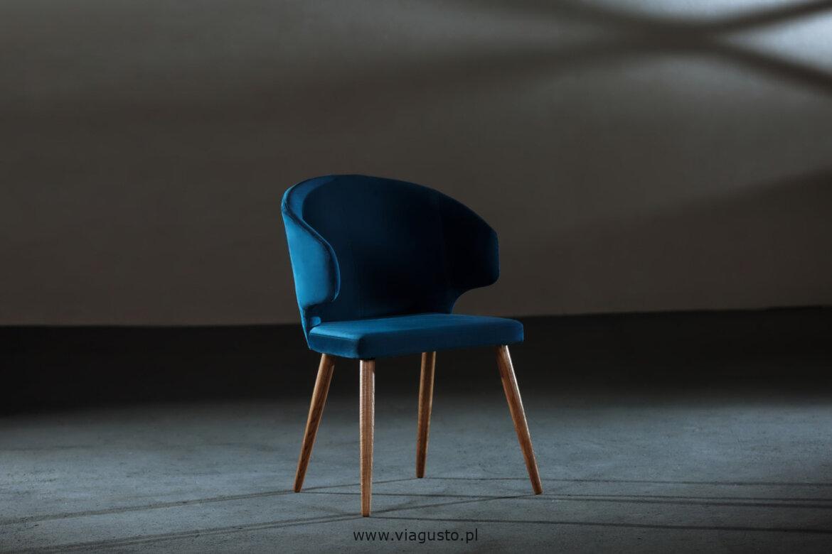 Krzesła włoskie jako arcydzieła designu przegląd ikonicznych modeli i projektantów