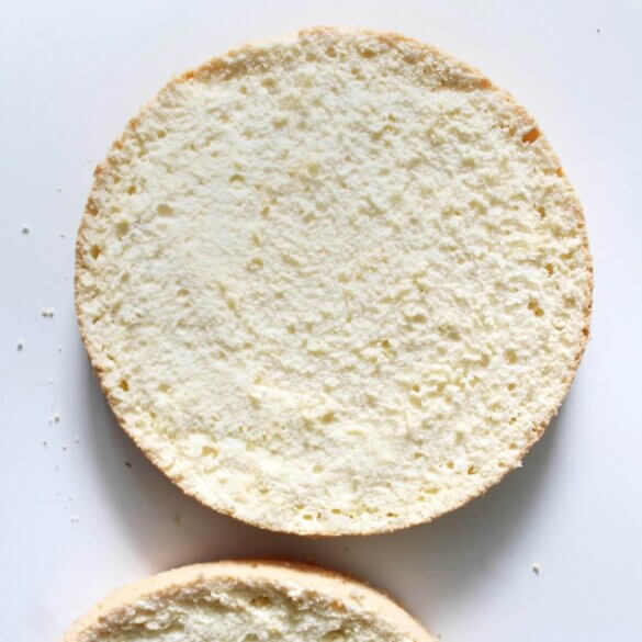 najlepszy przepis na biszkopt na 4 jajkach