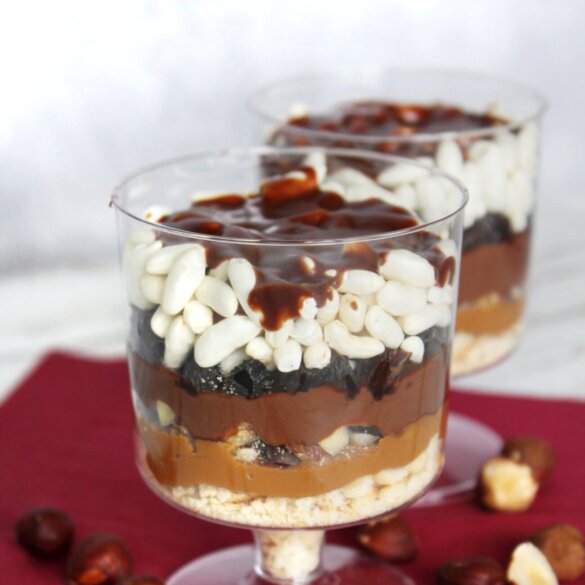 Prosty deser Jeżyki w pucharku